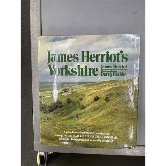 James Herriot's Yorkshire by James Herriot & Derry Brabbs HC DJ Illustrated 1979