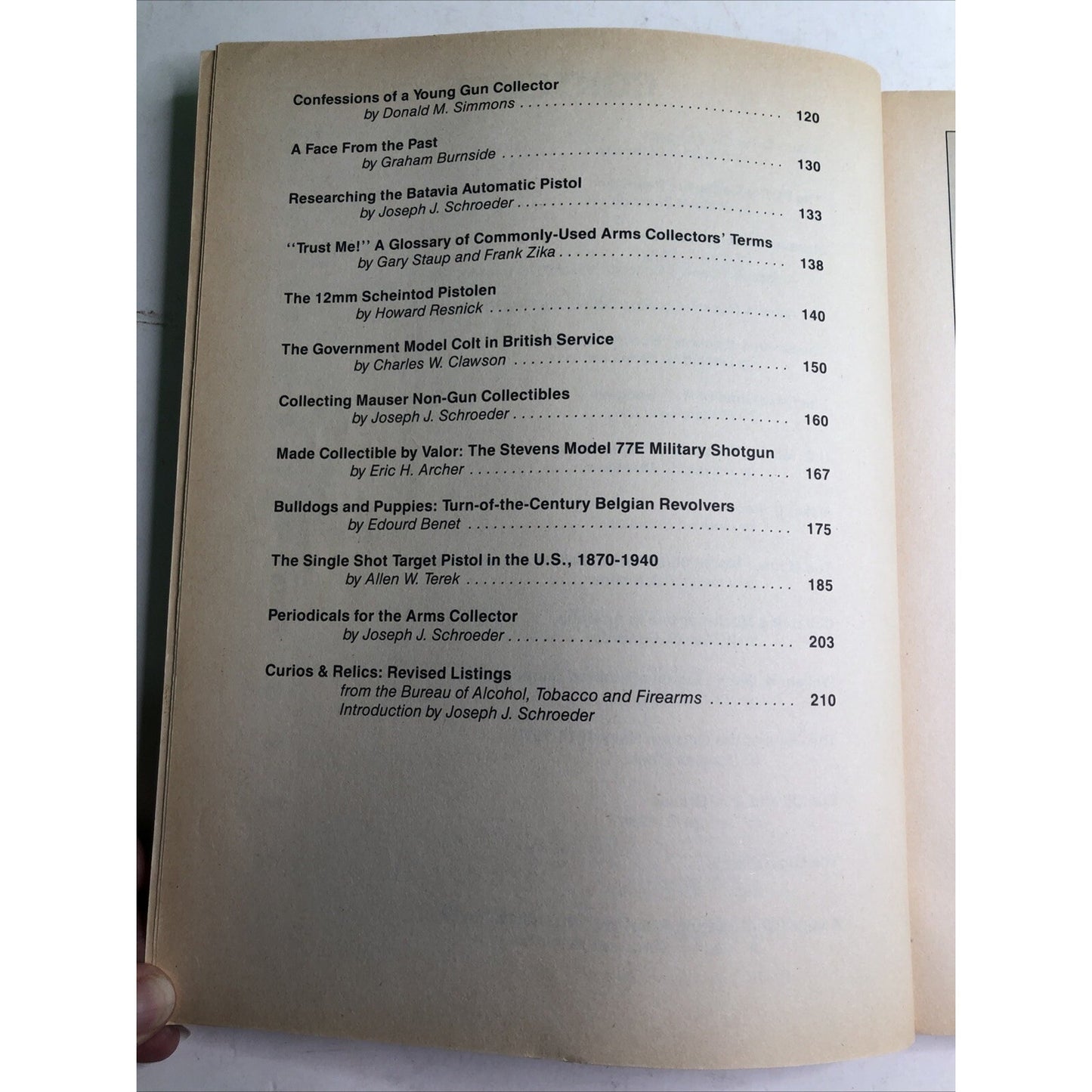 Gun Collectors Digest 5th Edition All About Collecting by Joseph Schroeder