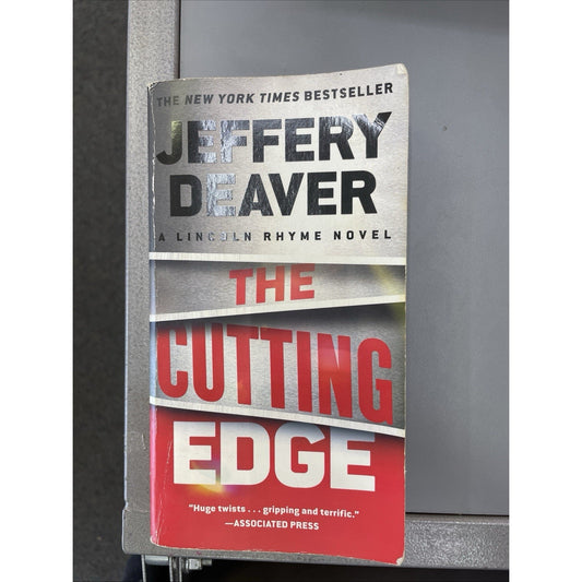 The Cutting Edge A Lincoln Rhyme Novel 14th by Jeffrey Deaver 2019 PB