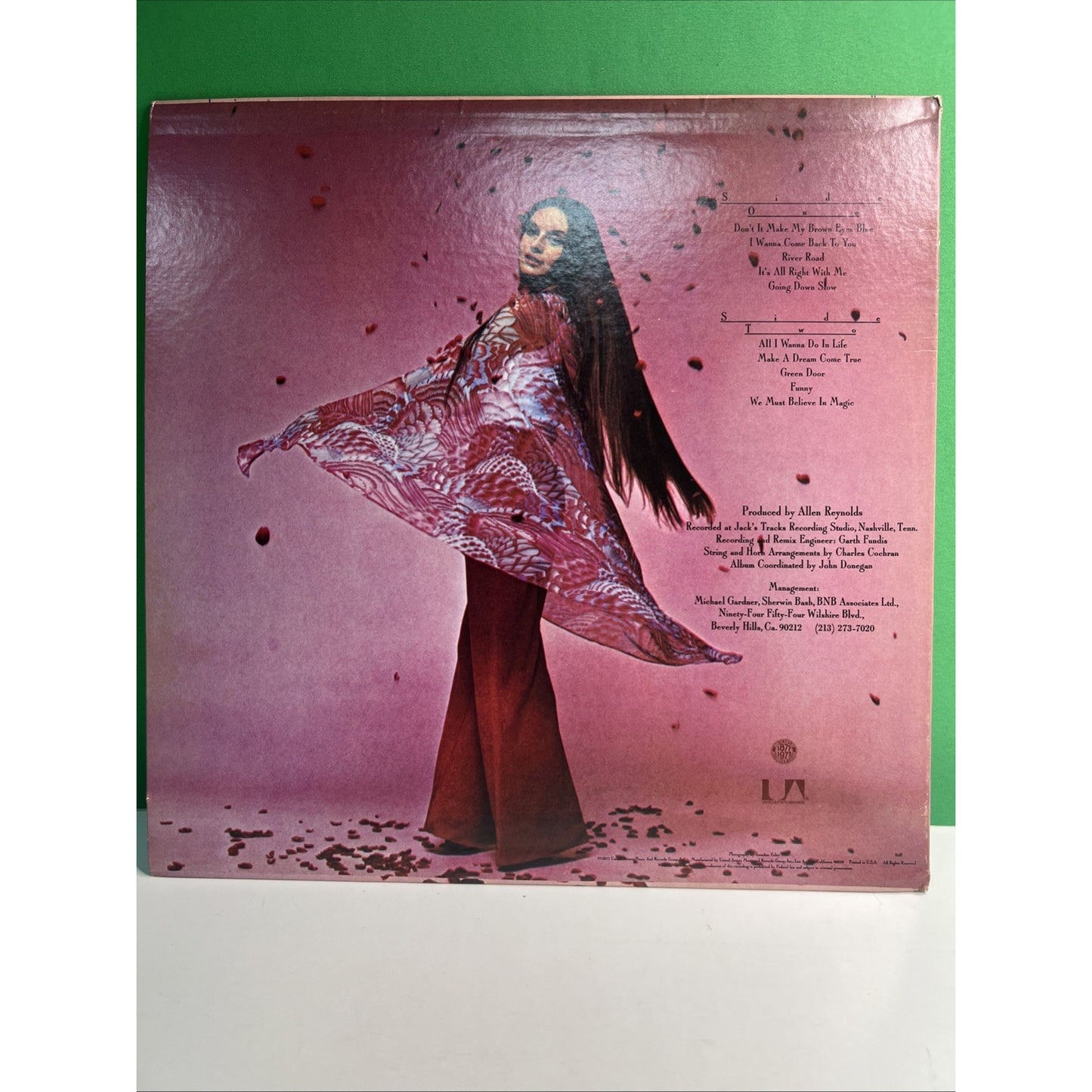 Lot Of 3 CRYSTAL GAYLE LP Records Believe In Magic Woman’s Heart When I Dream