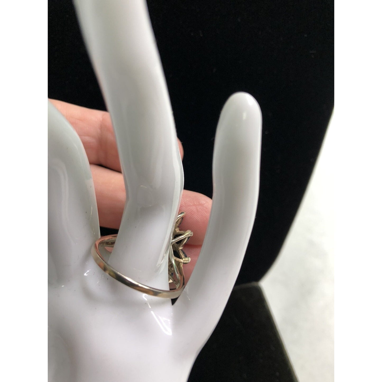 Vintage Sterling Silver Cocktail RING SIZE 10 Black Teardrop Stones Waterfall