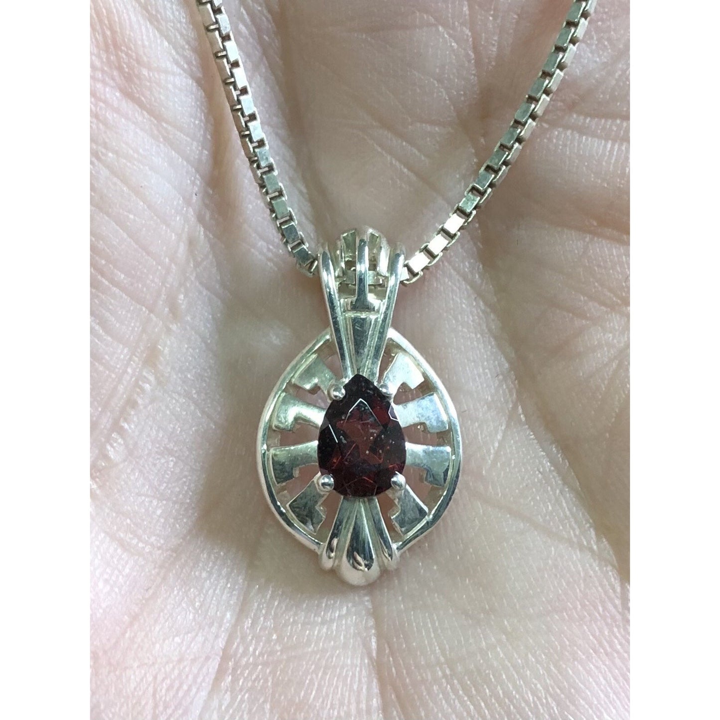 Vintage Garnet Sterling Silver Pendant Necklace Box Chain January Birthstone