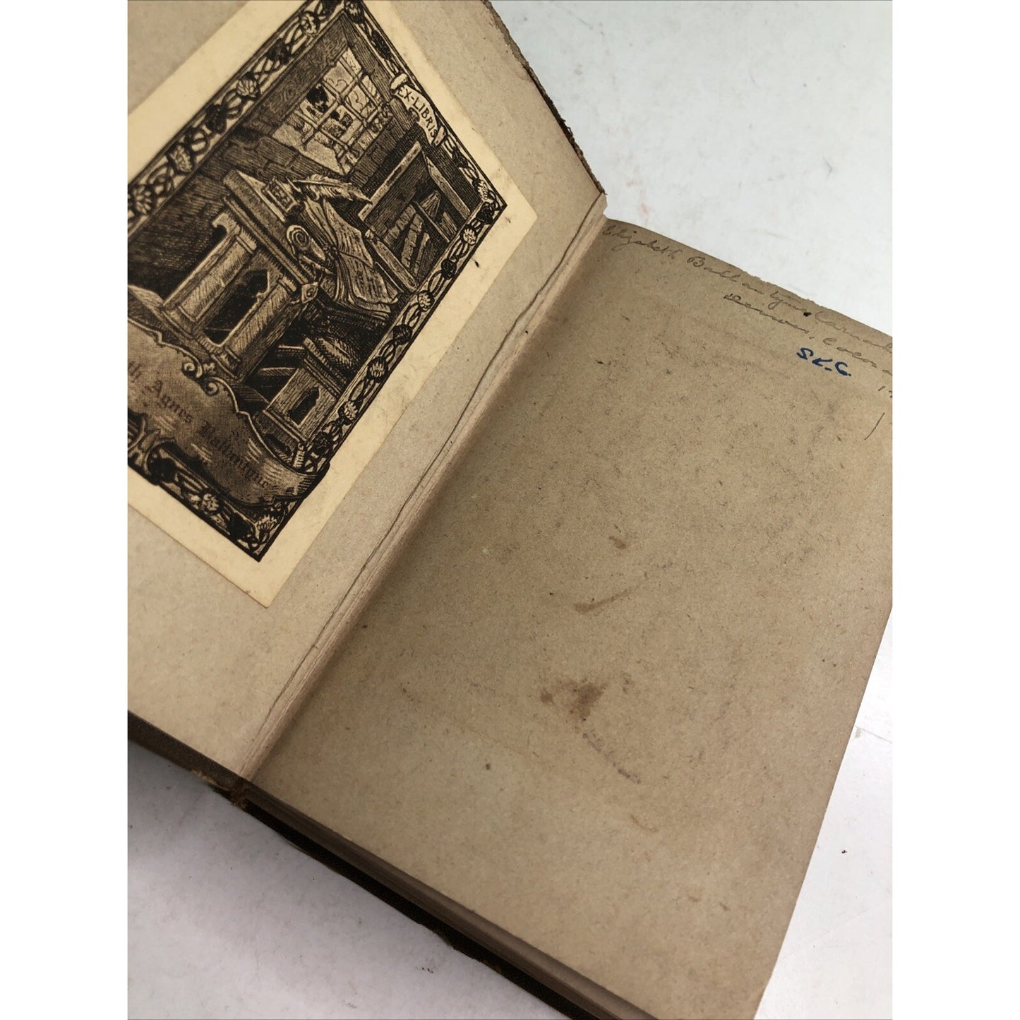 THE COMPLETE OFFICE OF HOLY WEEK Acc. to Roman Missal & Breviary Latin & English