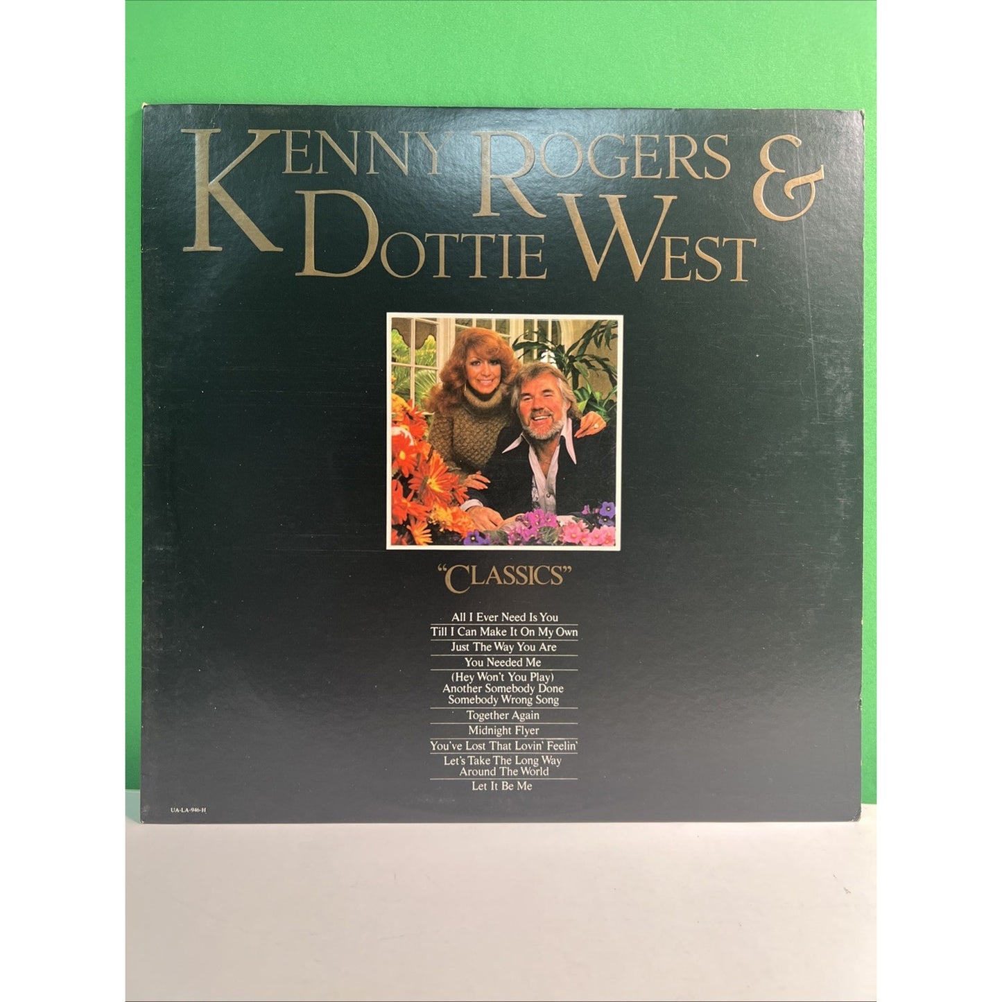 CLASSICS by Kenny Rogers & Dottie West Vinyl Record (1979) LP