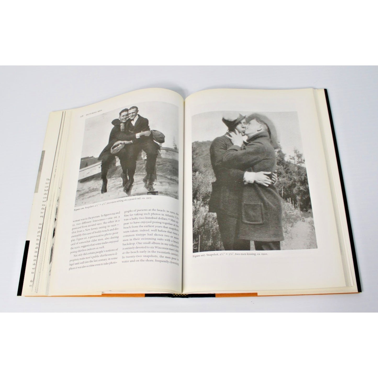 Picturing Men: A Century of Male Relationships in Everyday American Photography