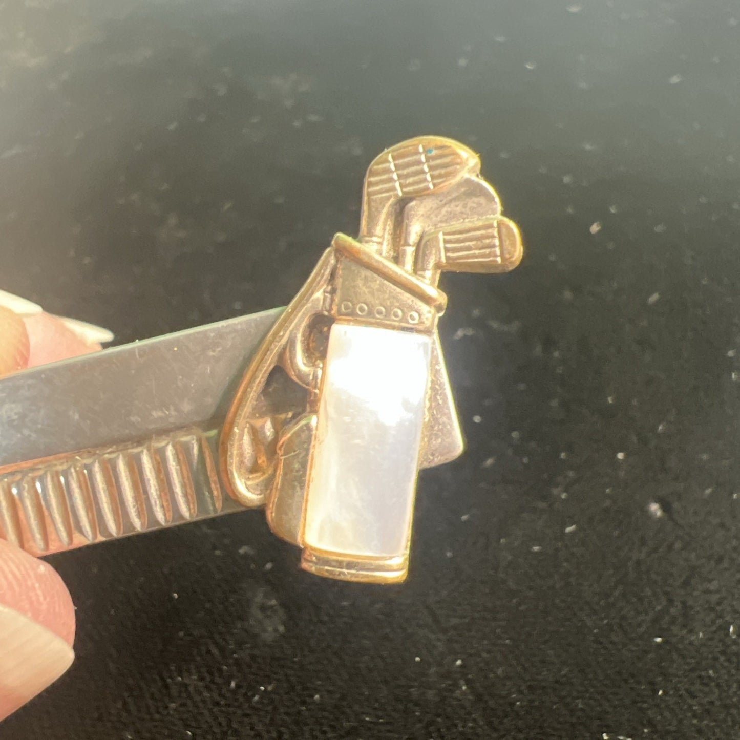 Regulation Golf Bag Mother of Pearl Vintage Tie Bar Clip Sports