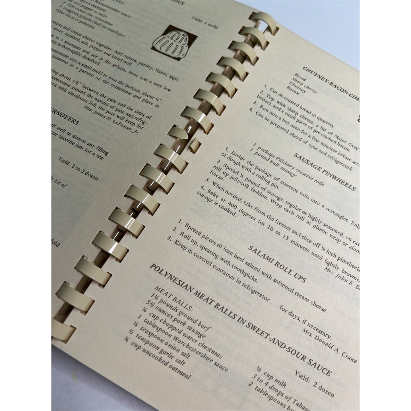 1975 Think Christmas Cookbook Gifting Decorations By Junior League Washington