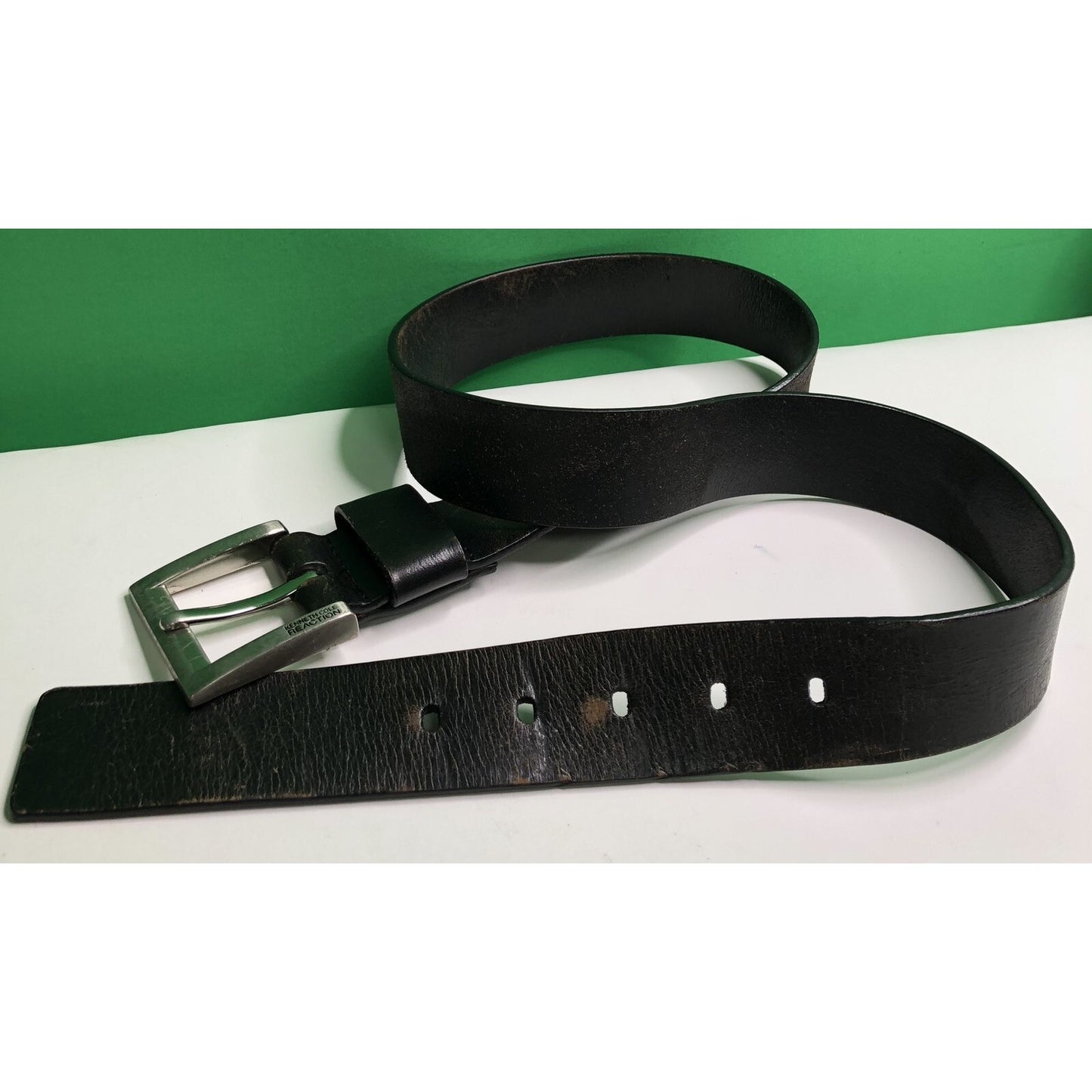 Kenneth Cole Reaction Full Grain Leather Belt With Buckle 41 Inches Long