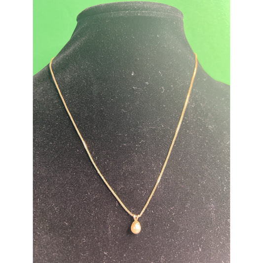 Vintage 14K Yellow Gold 19” Box Chain With Gold & Pearl Pendant