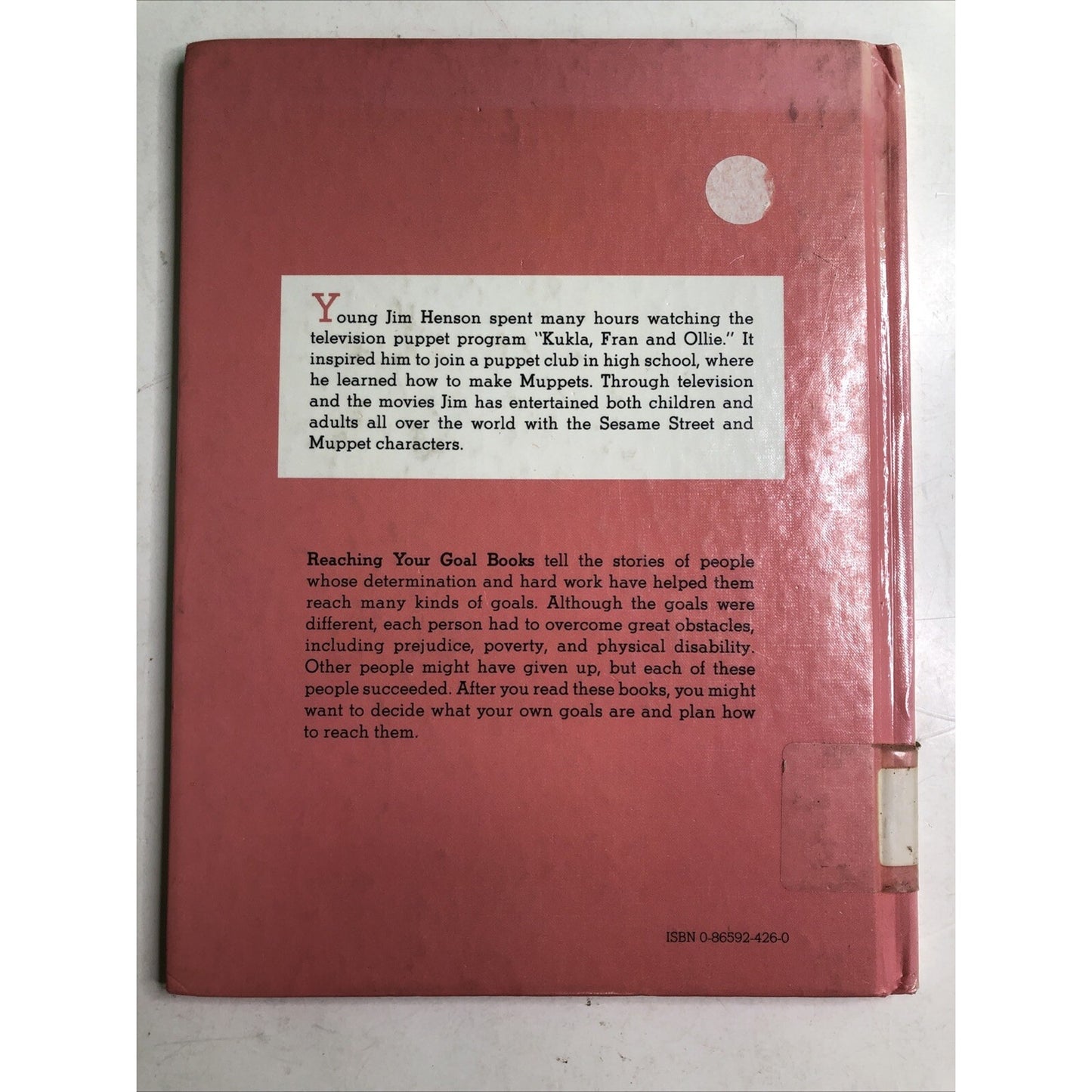 Jim Henson: Creator of the Muppets (Reaching Your Goal) by Petrucelli Ex Library