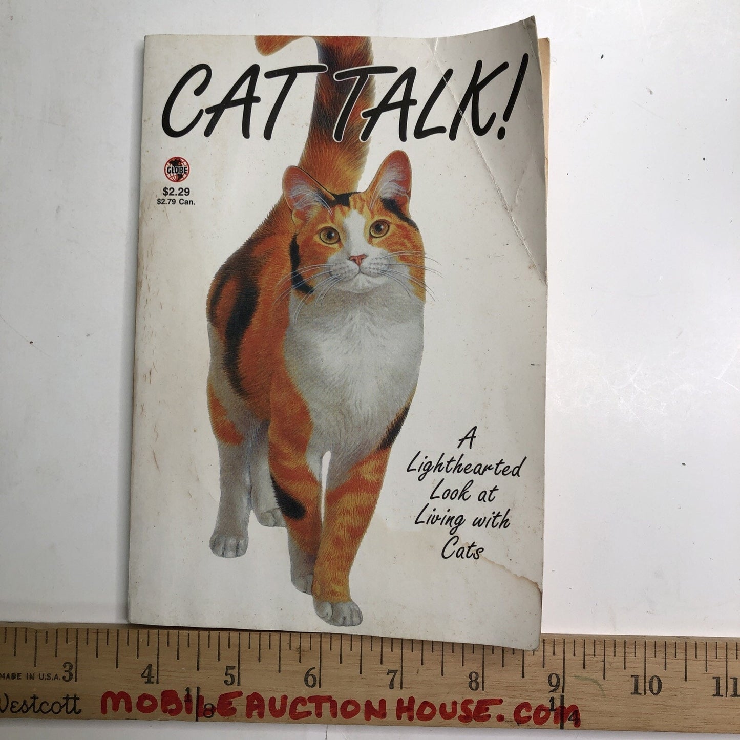Cat Talk! A Lighthearted Look At Living With Cats By Suzanne Smithers PB 1999