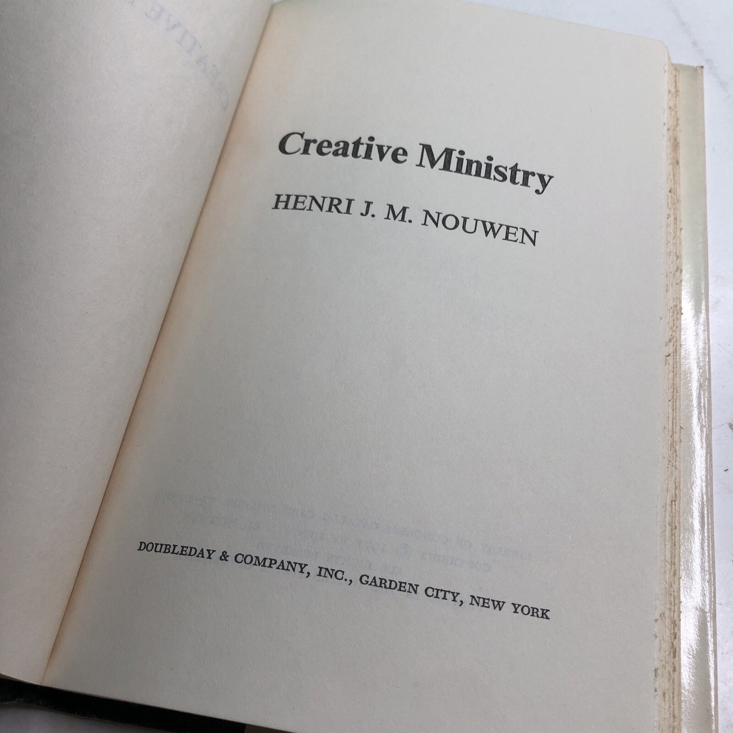 CREATIVE MINISTRY Beyond Professionalism HENRI J. M. NOUWEN 1971 1st HC w/DJ