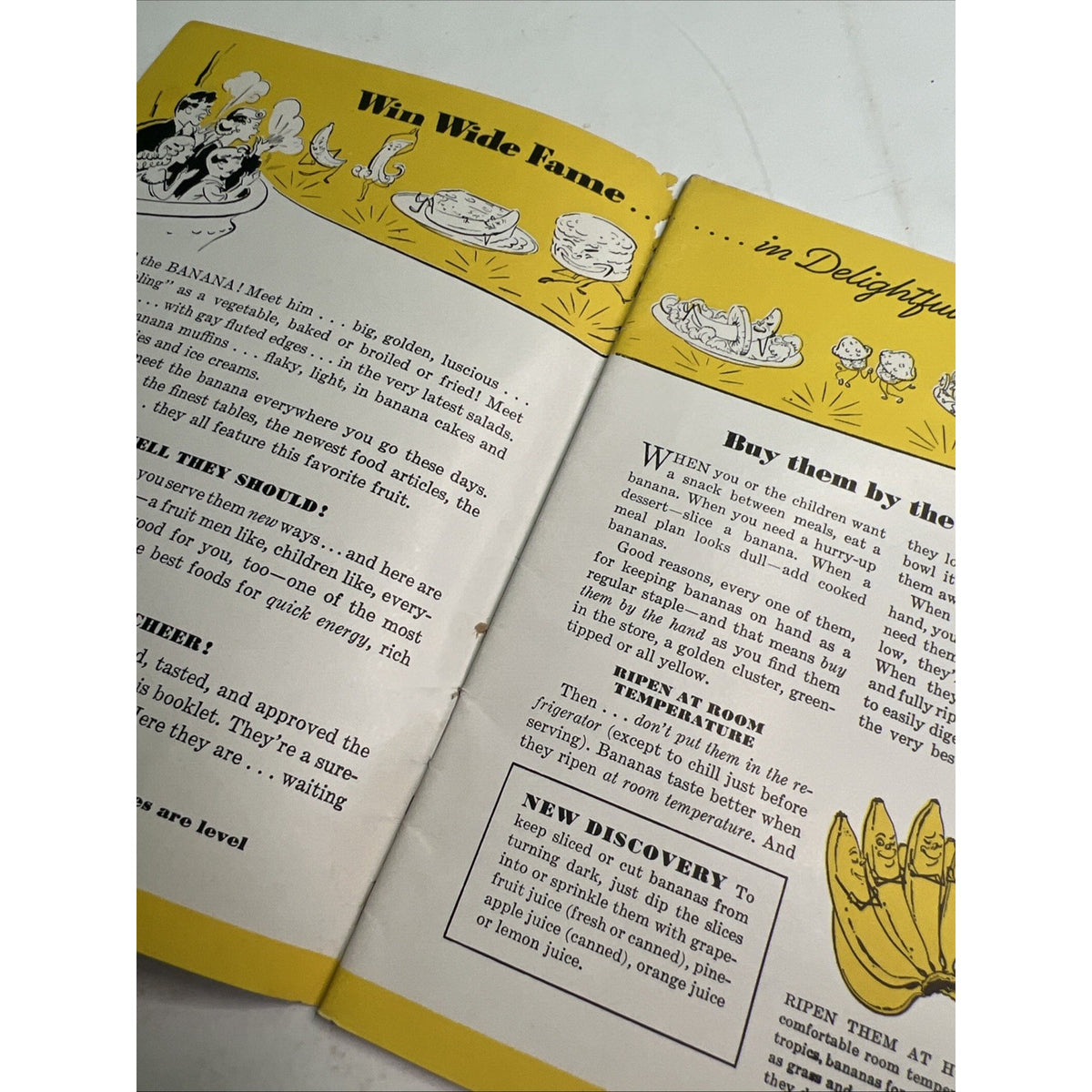 Vintage Mid Century Fruit Dispatch Co BANANAS TAKE A BOW Recipe Guide Booklet
