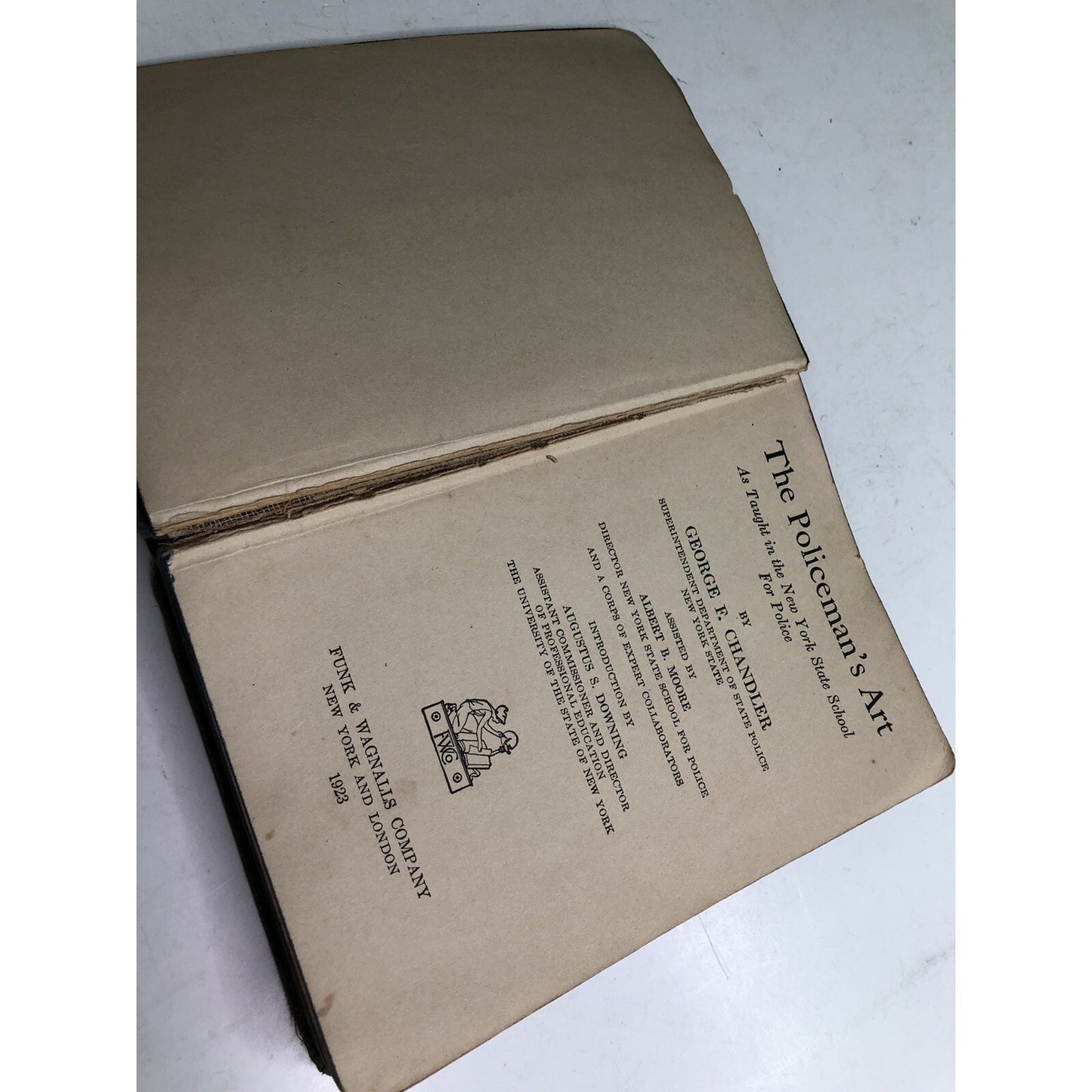 The Policeman’s Art By George F. Chandler 1923 Funk & Wagnalls LEO