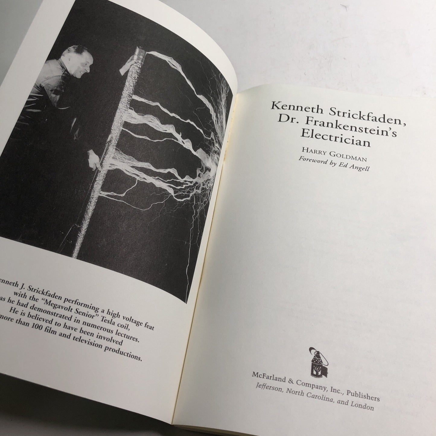 Kenneth Strickfaden Dr. Frankenstein’s Electrician by Harry Goldman 2005 PB