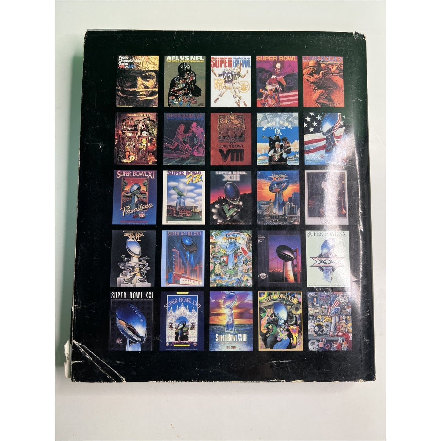 THE SUPER BOWL America’s Greatest Game Book Foreword by Pete Rozelle 1990