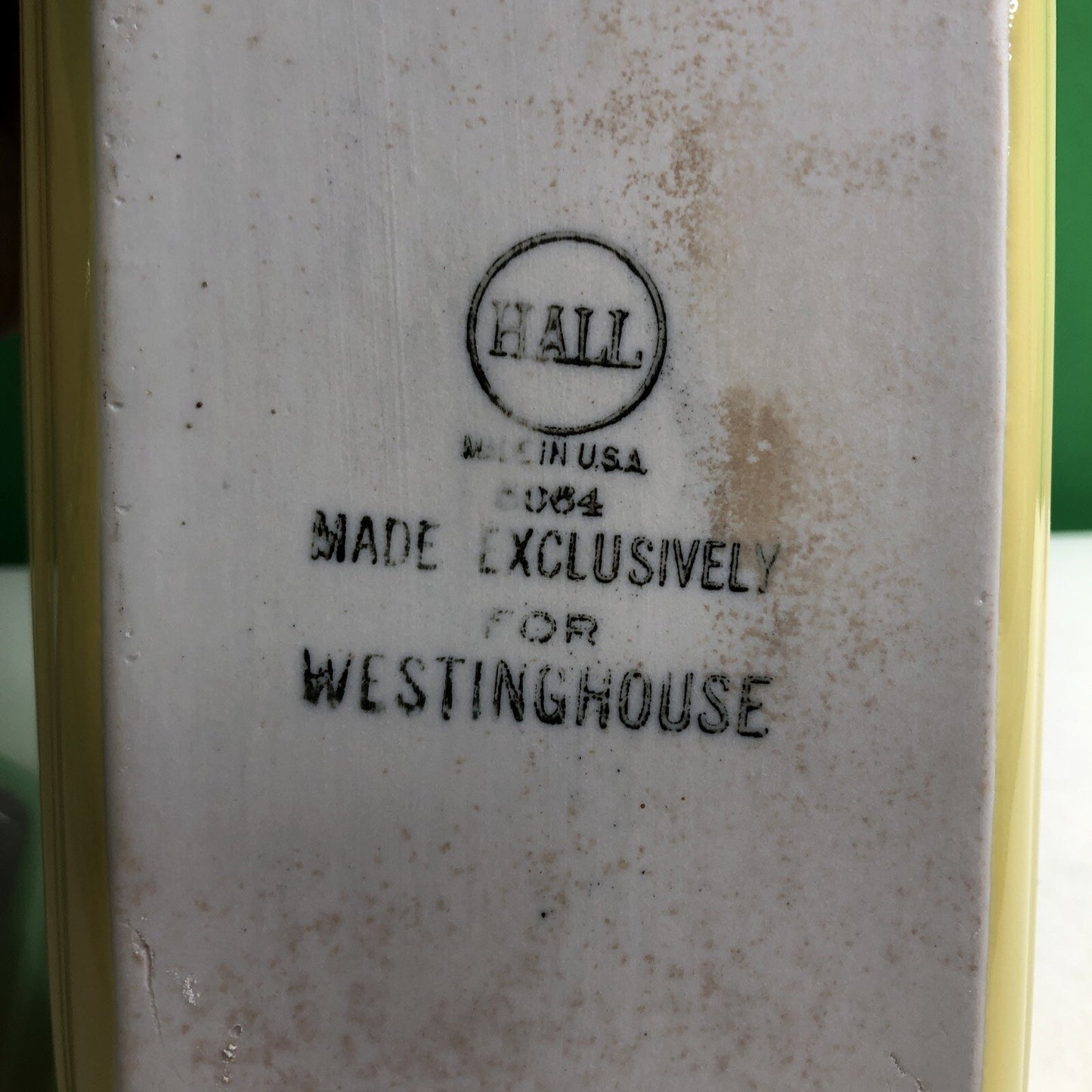 VINTAGE Hall Westinghouse Refrigerator Dish With Lid YELLOW #5064 8.5x5.5x5.5h