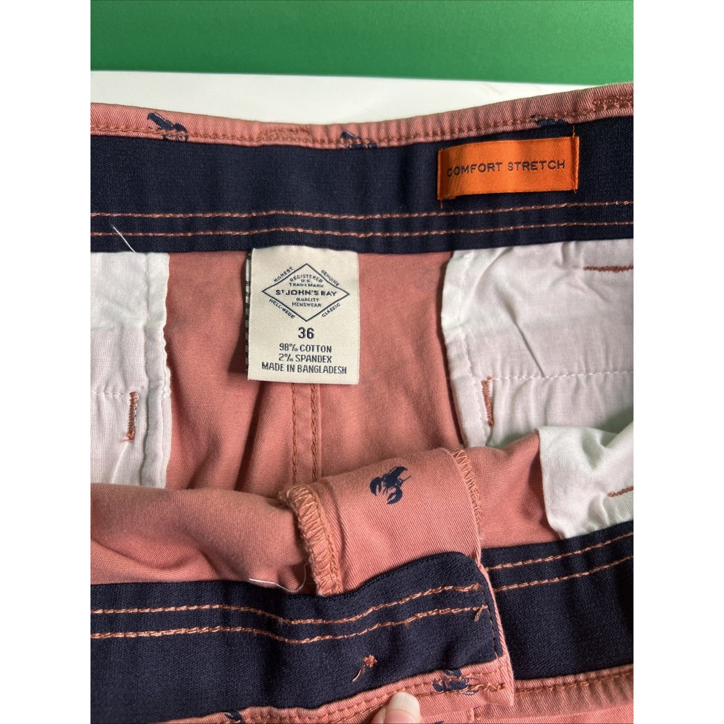 St. John's Bay Men's Comfort Stretch Chino Shorts Size 36 Bermuda Lobster