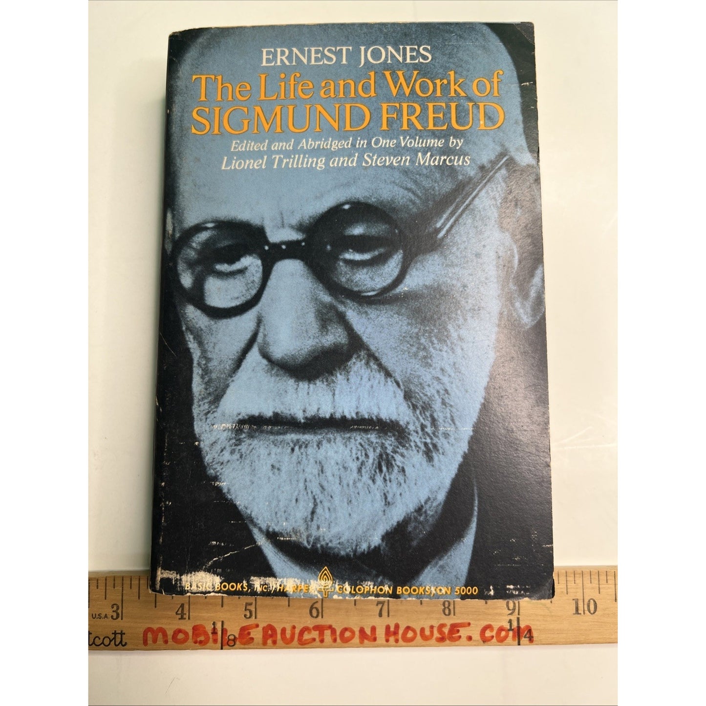 The Life and Work of Sigmund Freud by Ernest Jones Paperback 1961 Illustrated.