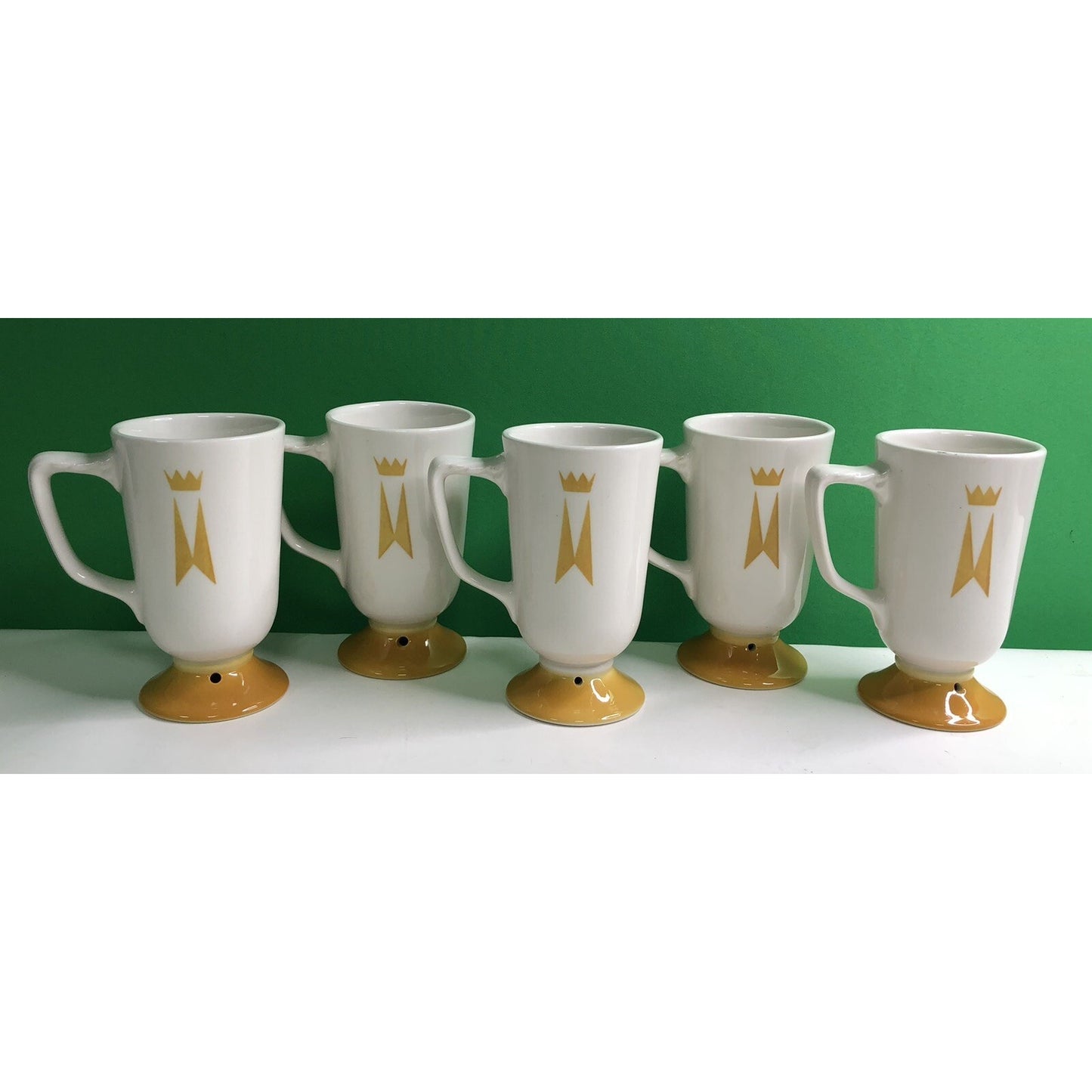 Set 5 Mid Century Homer Laughlin Marriott Gold Crown Footed Coffee Cups Mugs