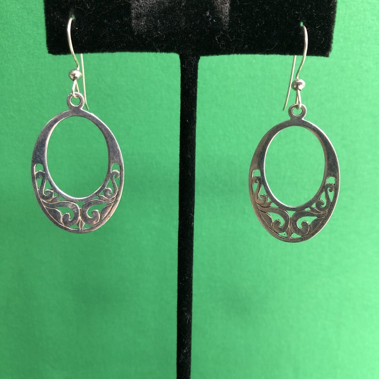 Vtg Mexican Silver Oval Drop Earrings Intricate Stamped Detail Pierced Hook Wire