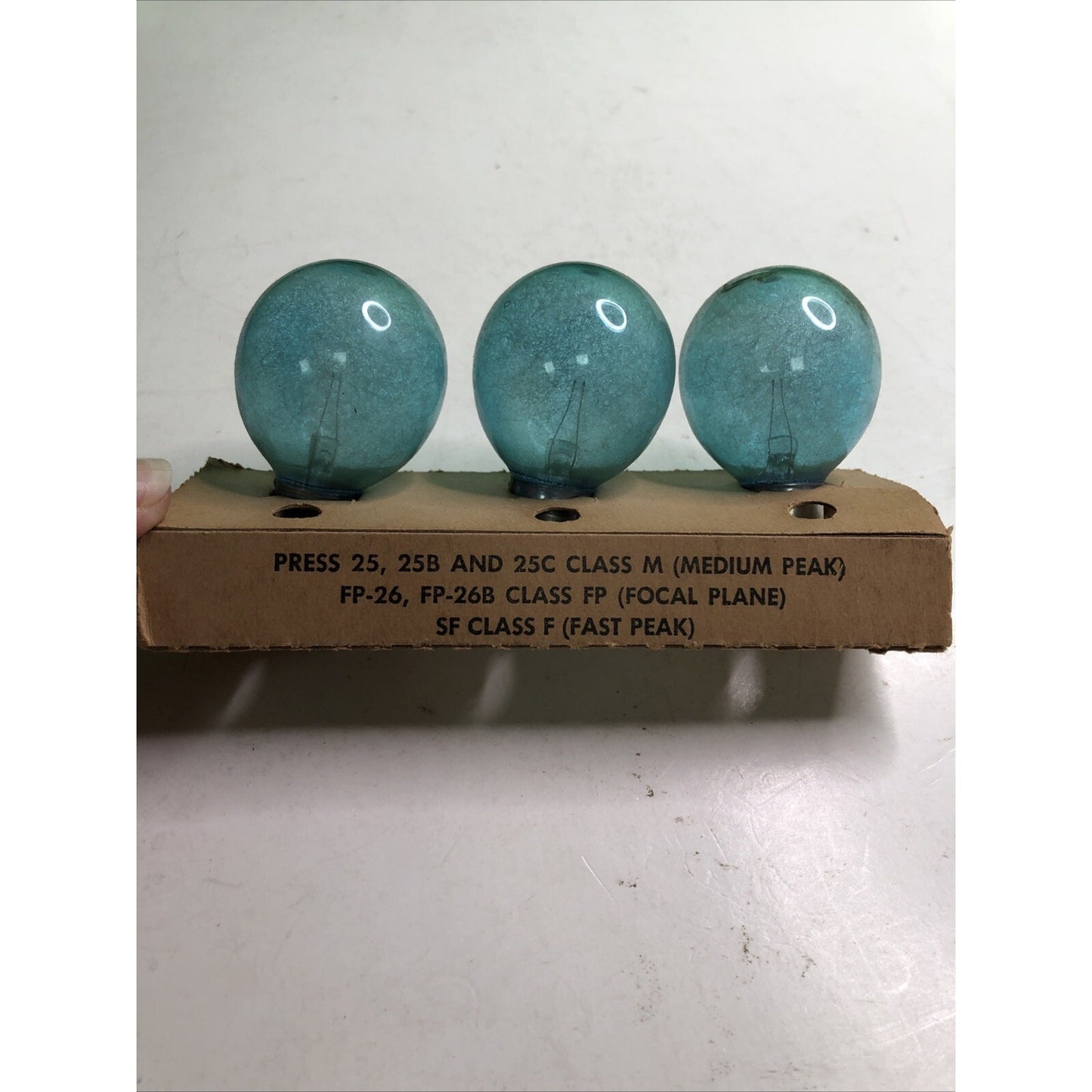 3 VINTAGE SYLVANIA BLUE DOT PRESS NO. 25B SUPERFLASH CAMERA FLASH BULBS Wabash