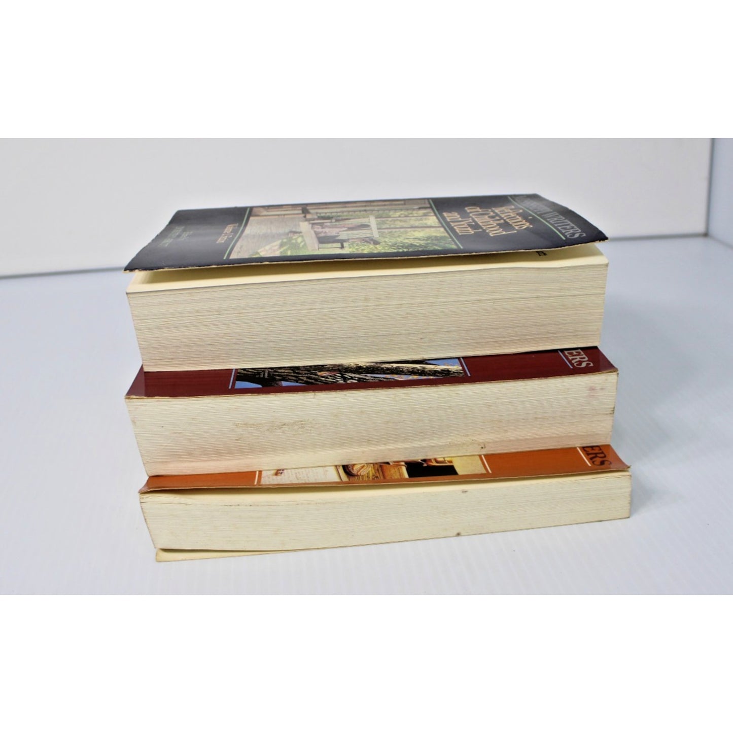 Mississippi Writers: Reflections of Childhood and Youth Volumes 1,2,3 Literature