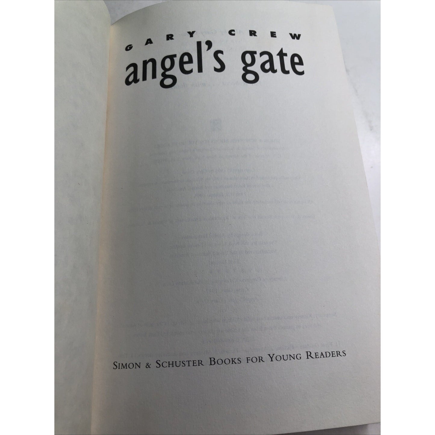 Angel's Gate By Gary Crew First U.S. Edition 1995 Australian Fiction Feral Child
