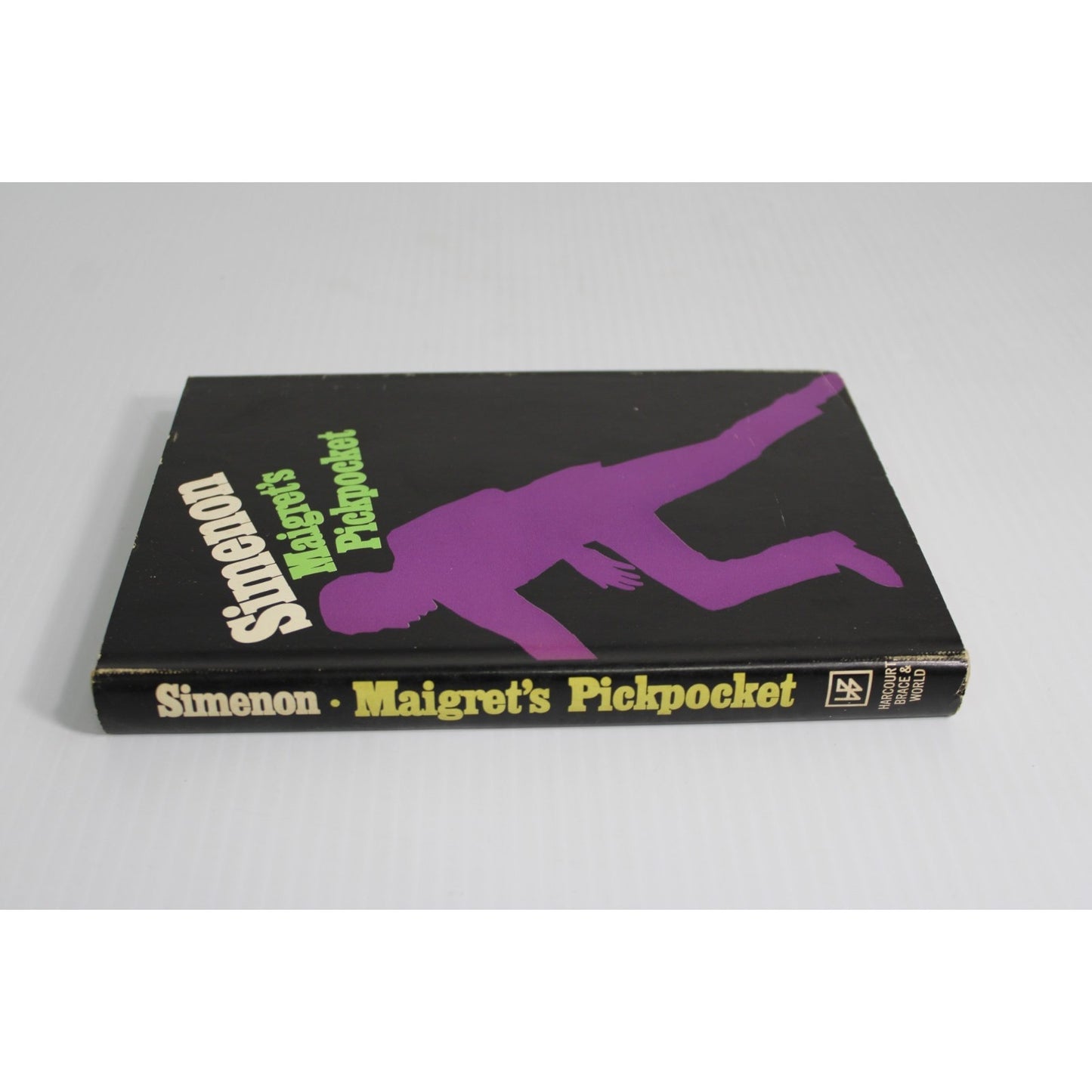 Maigret's Pickpocket by Georges Simenon HC DJ 1st First Edition Very Good 1968