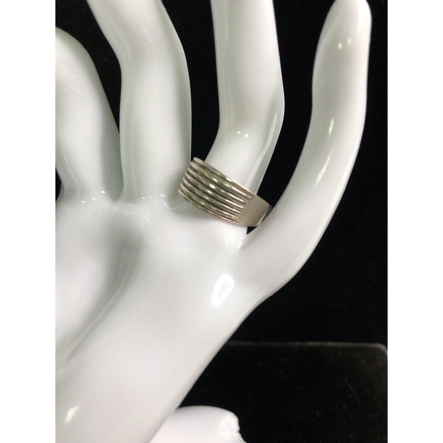 Ribbed Medium Width Band Stack Thumb RING SIZE 7 STERLING SILVER 925