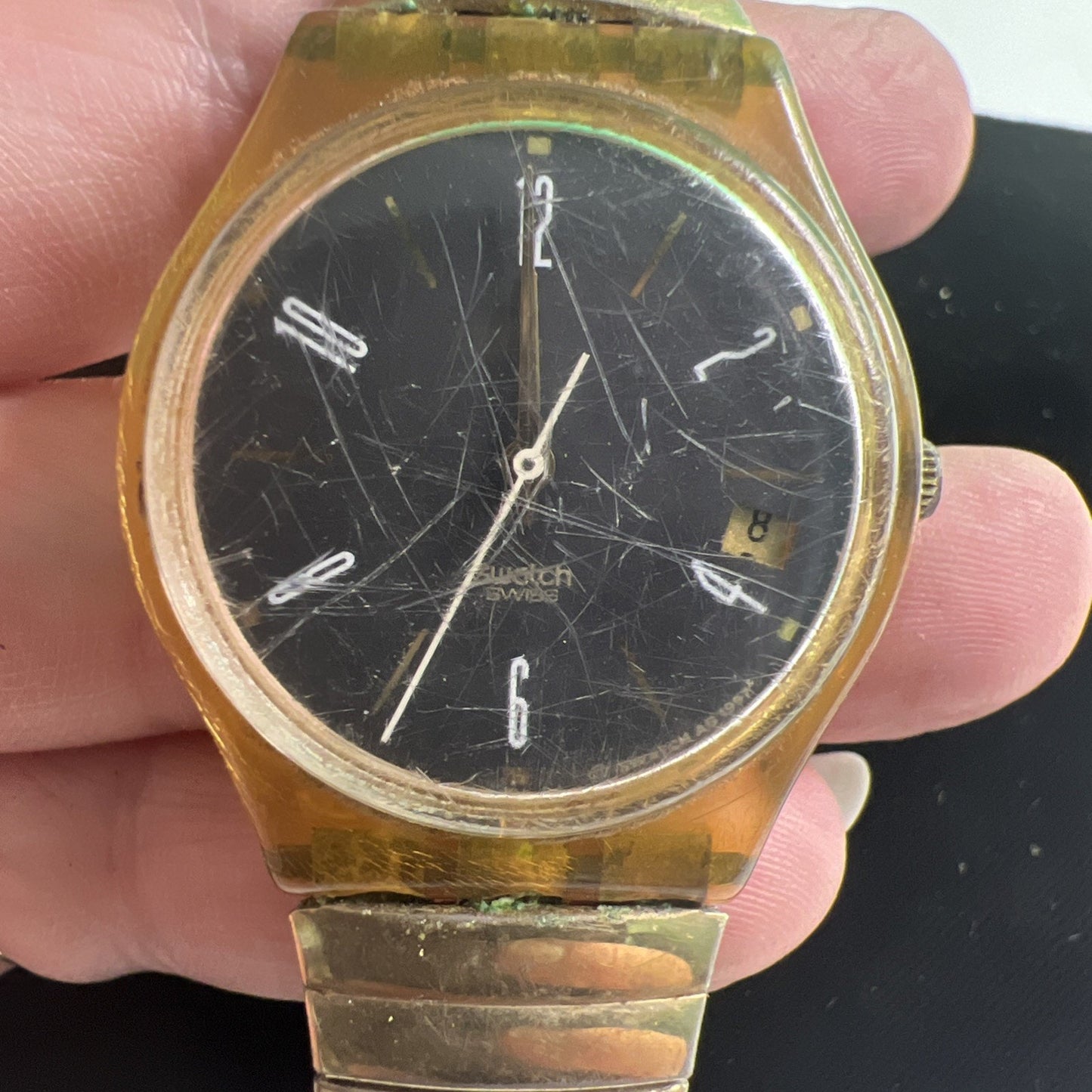 Vintage Swatch Swiss Watch AG 1997 Gold Tone Band Quartz Date Parts Not Working