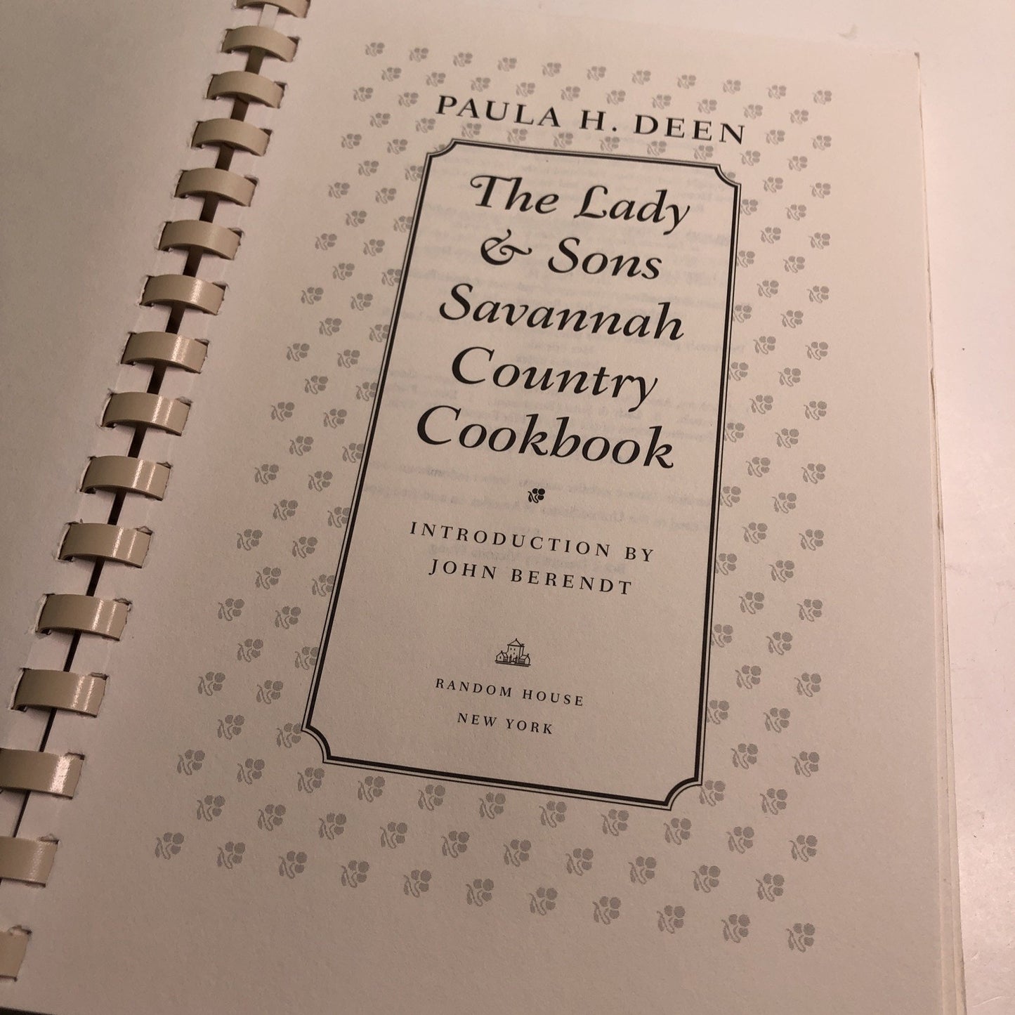 The Lady & Sons Savannah Country Cookbook Paula H. Deen 1998 Spiral Bound