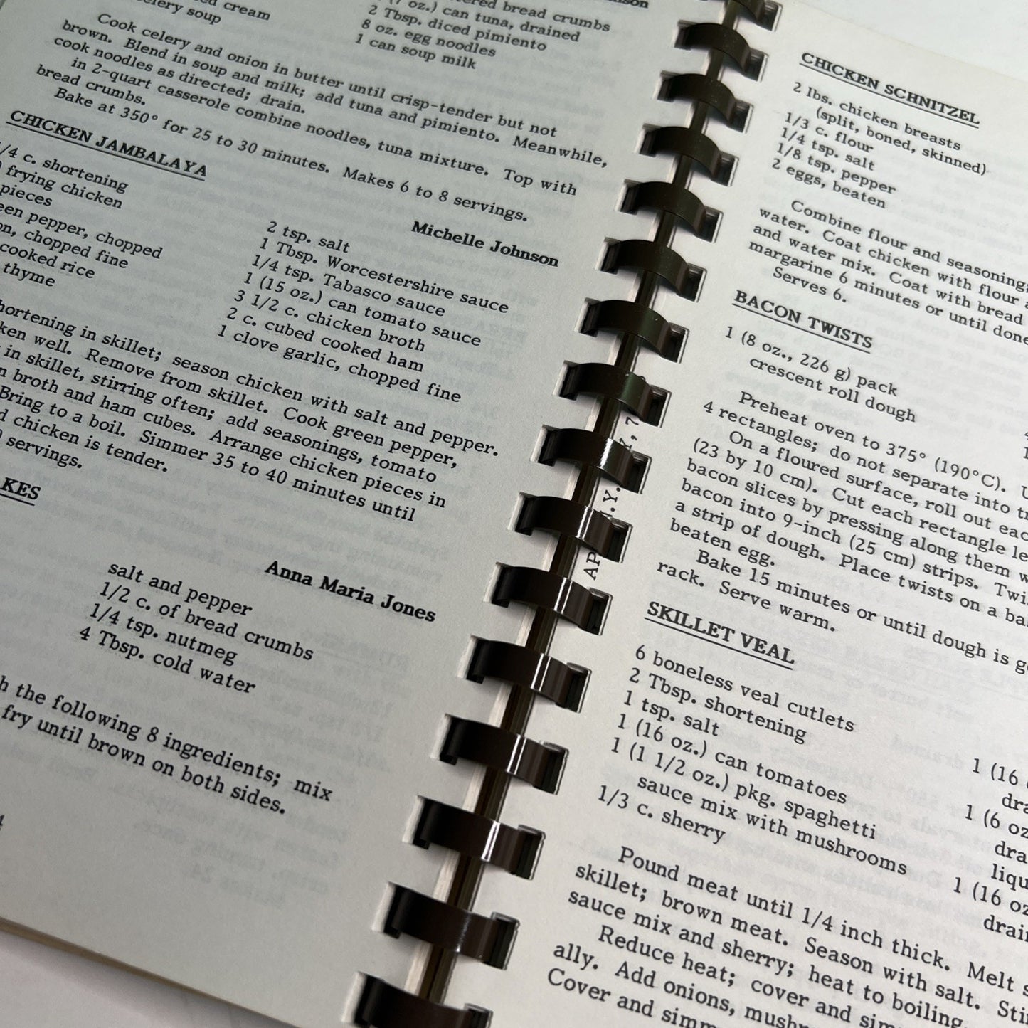 Vtg 1984 Favorite Recipes Cookbook by ASWAN COURT NUMBER 152 DAUGHTERS OF ISIS