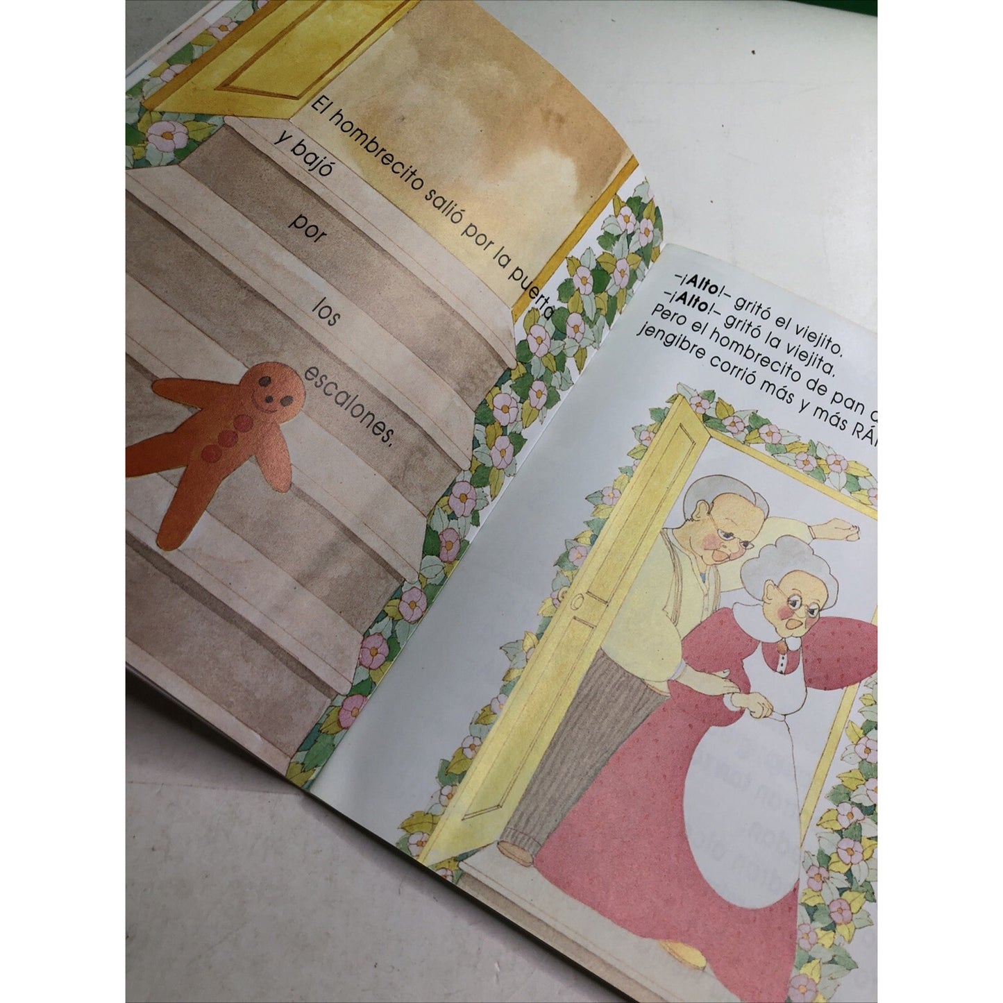 EL HOMBRECITO DE PAN DE JENGIBRE (SPANISH EDITION) By Parkes & Smith
