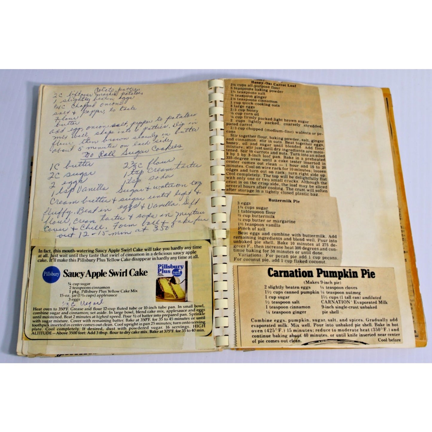 Vintage 1975 Fayette County Texas Community Cookbook Retro Souvenir 3rd Edition
