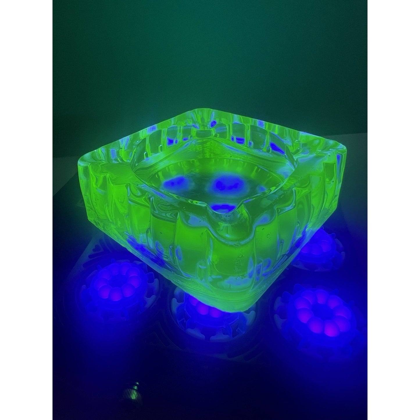 Vintage 4x4 Uranium Glass Ashtray Heavy Depression Green Glows Bright Tobacciano