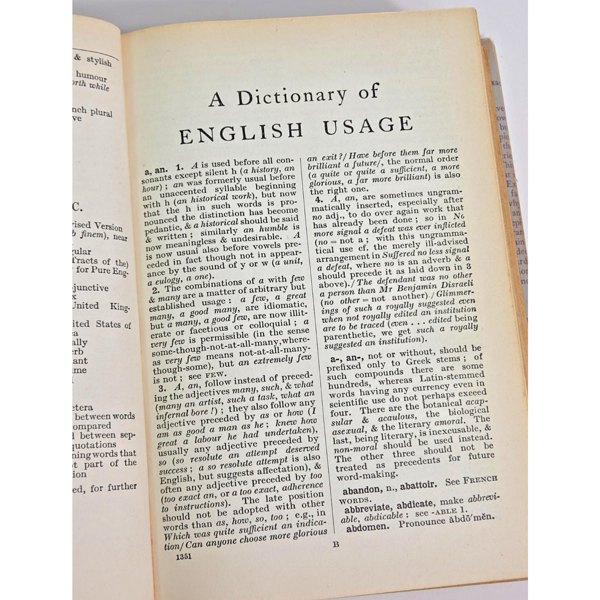Vintage 1954 H.W. Fowler Modern English Usage Oxford Clarendon Press Dust Jacket