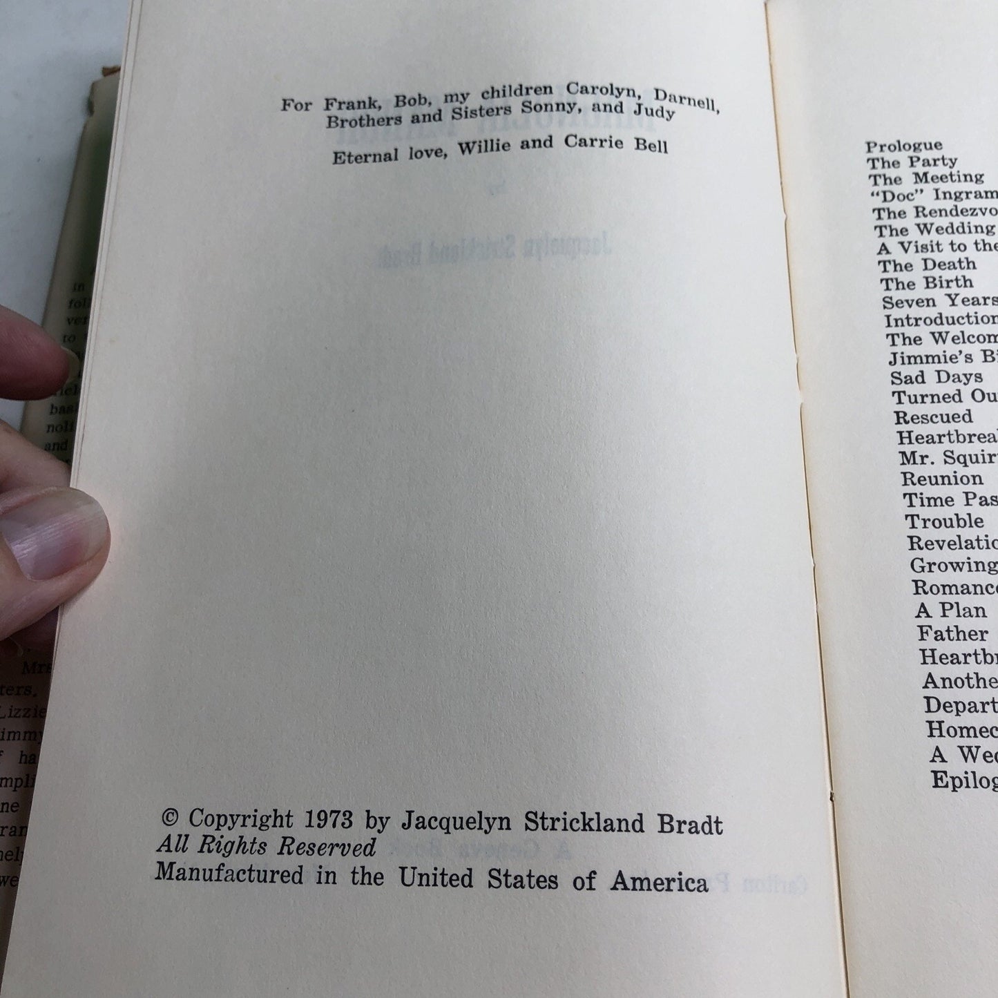 MAGNOLIA MANOR HC DJ BY JACQUELYN STRICKLAND BRADT 1973 CARLTON PRESS