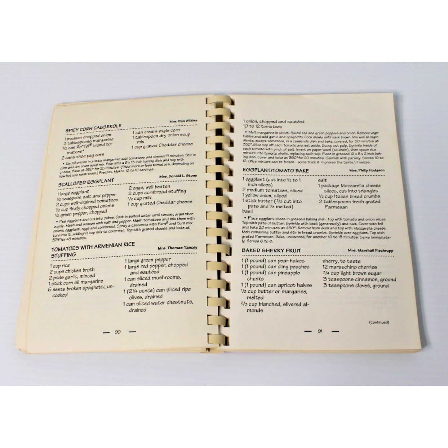 Bay Seasons Cookbook, 1996 Jr. Auxiliary of the Eastern Shore, Mobile Bay, AL