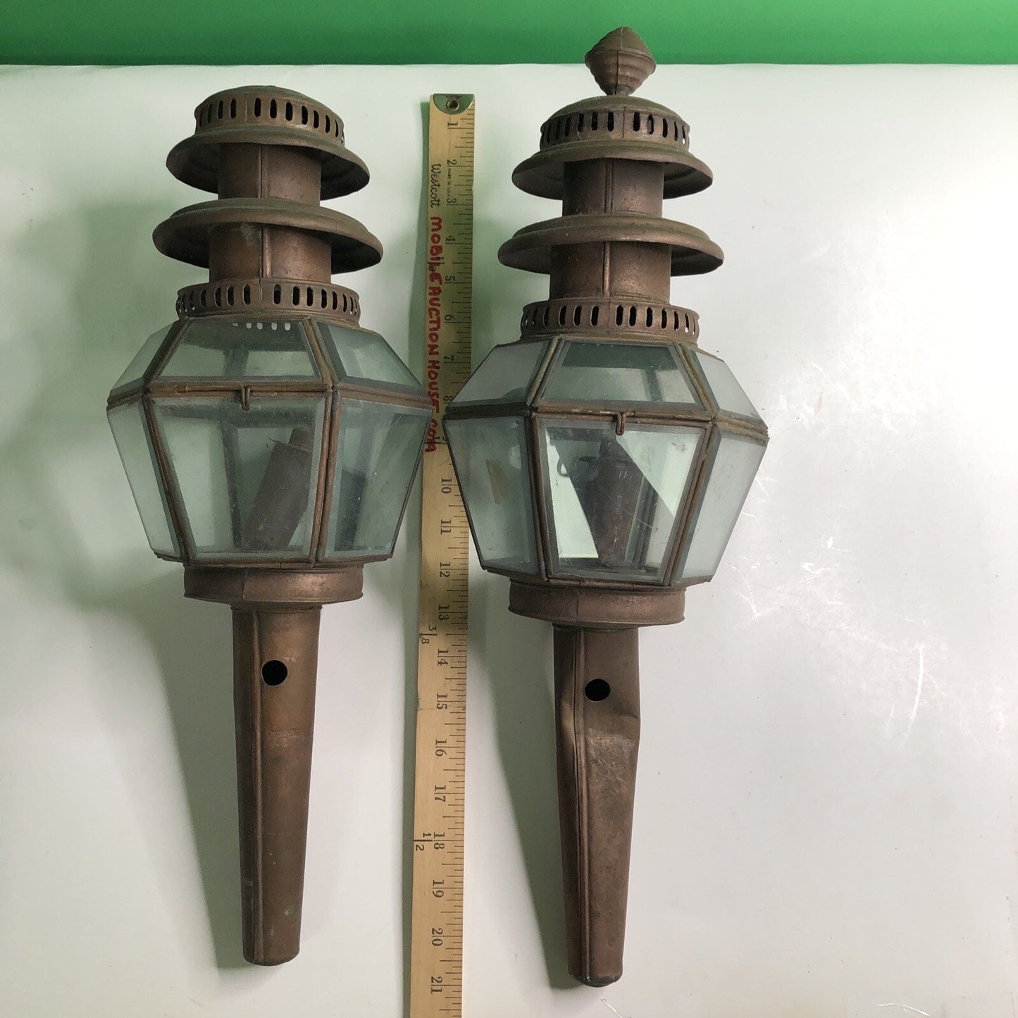 Pair Of Antique Copper Oil Carriage Lamps Buggy Lantern Lights Beveled Glass