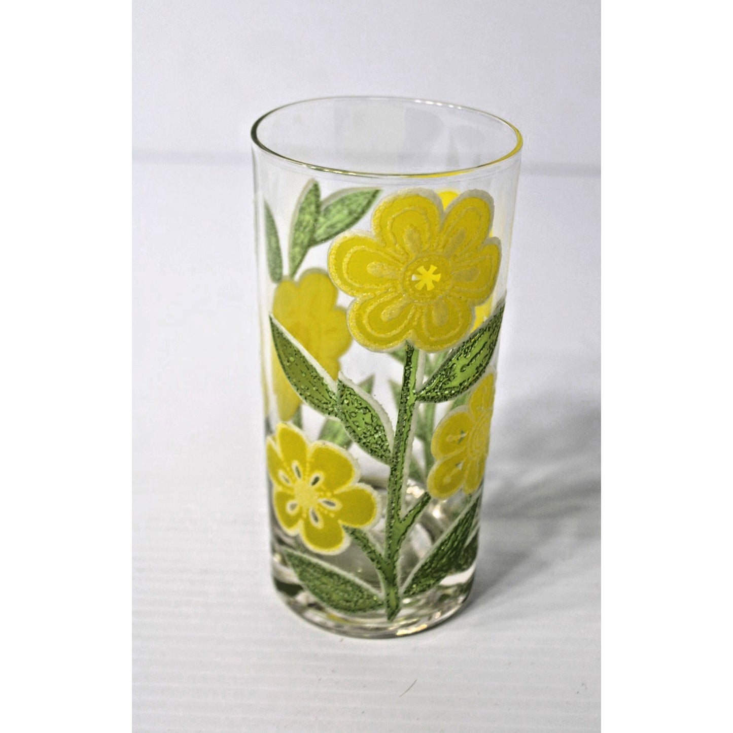 MCM Vintage 60s Mod Culver Yellow Flower 3D Raised Daisy Highball Tumbler 12 oz