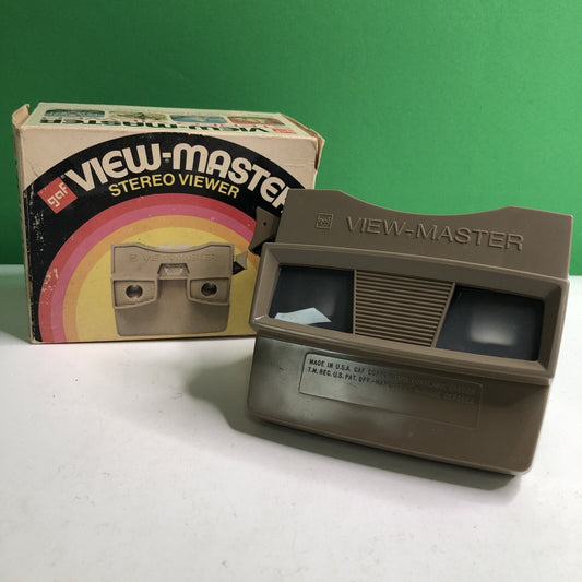 Vintage GAF View-Master Stereo Viewer with Box Khaki Color
