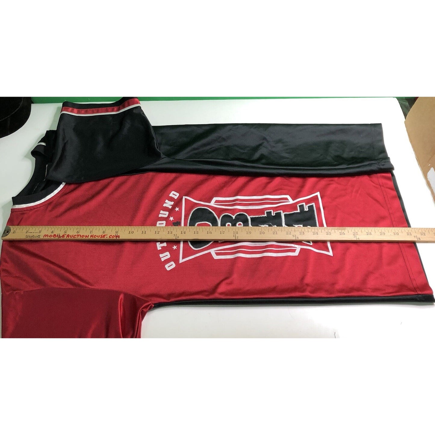 Outbound 44 Men’s Large Sports Shirt Maroon Black Tshirt Jersey
