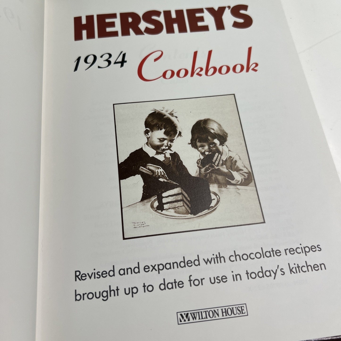 HERSHEY'S 1934 COOKBOOK Revised & Expanded Chocolate Recipes HARDCOVER NEW 1992