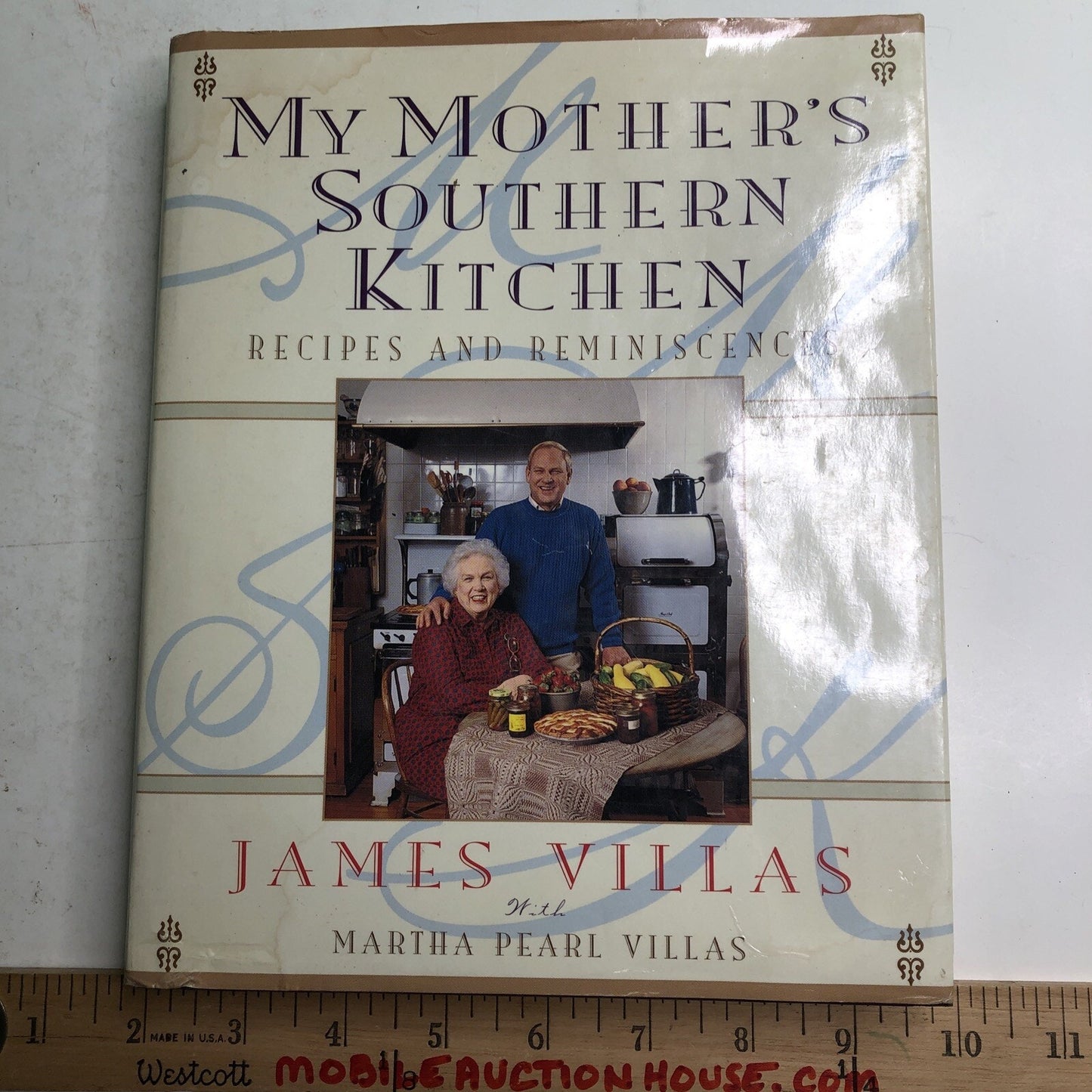 My Mother's Southern Kitchen By James & Martha Pearl Villas HC DJ 1994