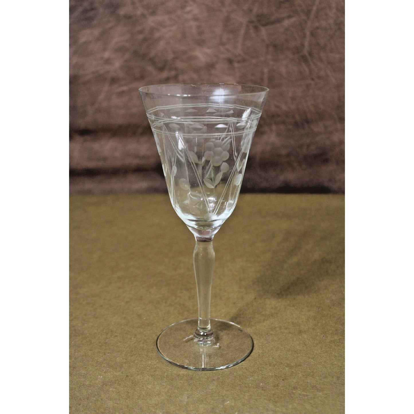 Set of 7 Tiffin Crystal Etched Daisy/ Floral Optic Wine Glasses, Vintage 1930s