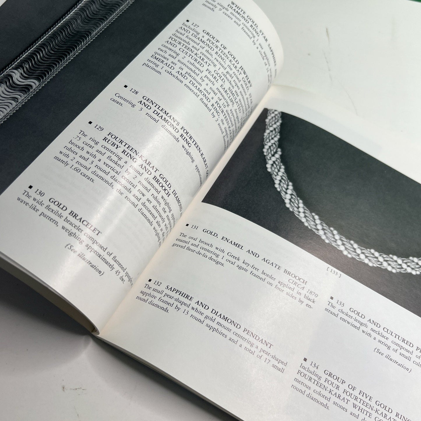 Sotheby’s New York Auction Catalog September 17, 1980 Fine Jewelry