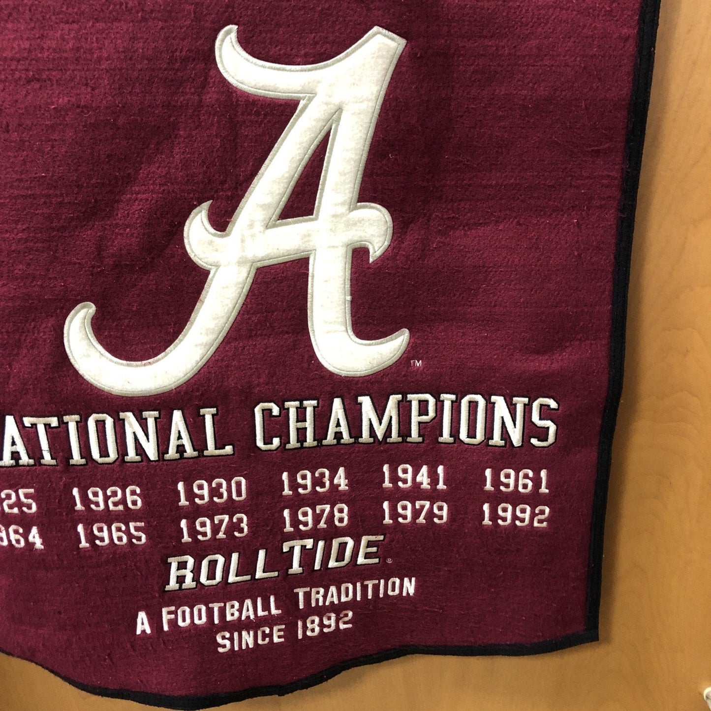 VINTAGE University Of Alabama Football National Champions Wool Banner 38”x23”