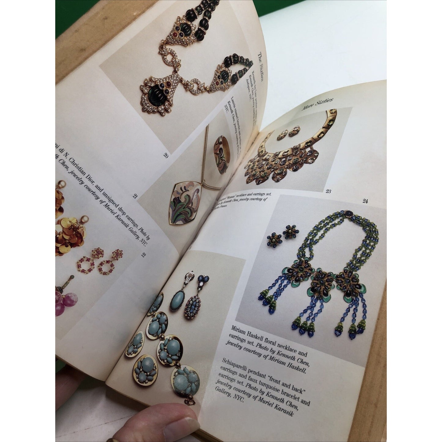 Official Identification and Price Guide to Costume Jewelry Harrice Simons Miller
