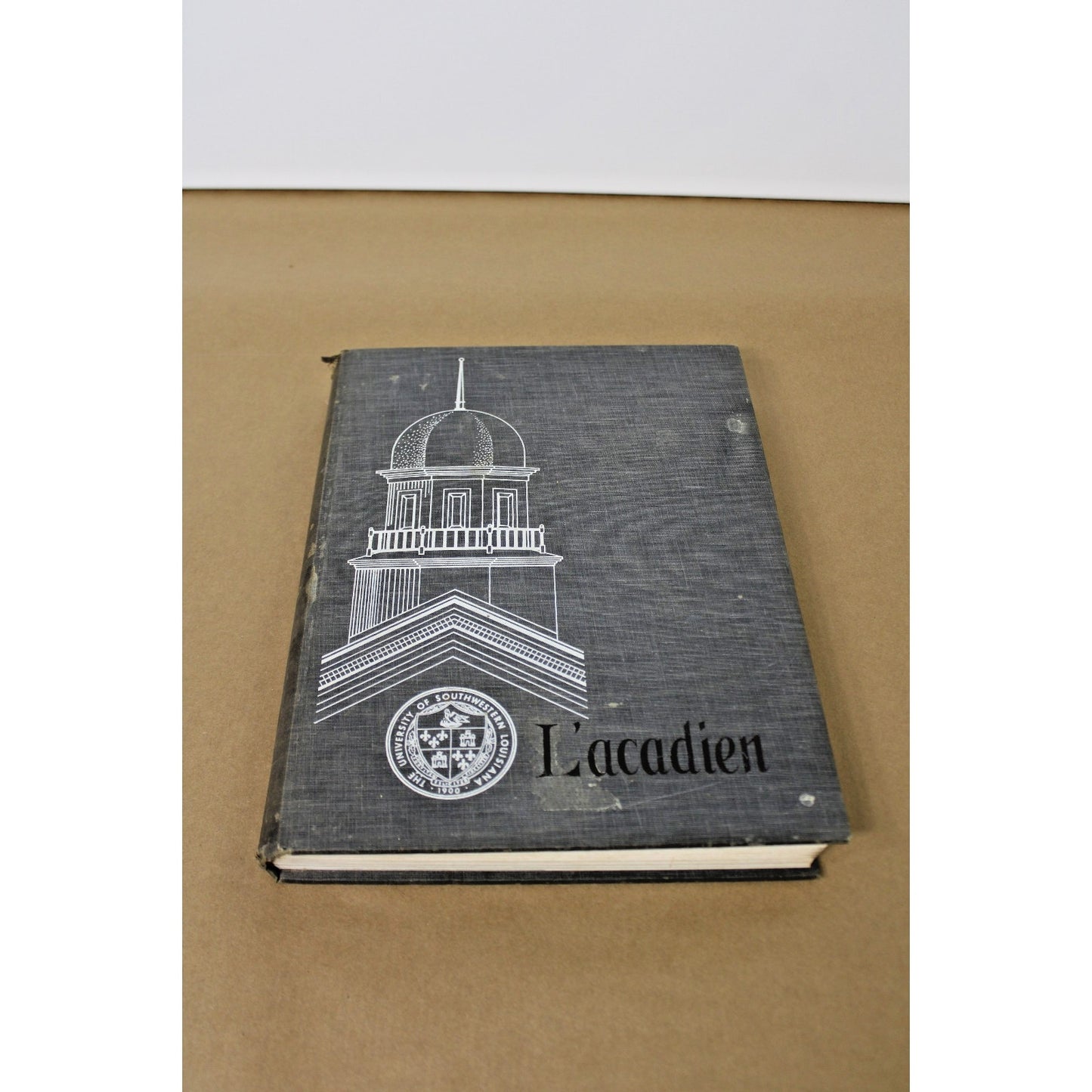 1964 University of Southwestern Louisiana "L'acadien" Vintage Yearbook